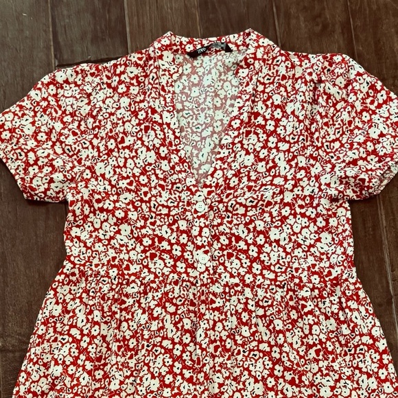 Zara Ditsy Floral V Neck Flowy Short Sleeve Tiered Midi Knee Length Dress,Size M - Picture 8 of 12